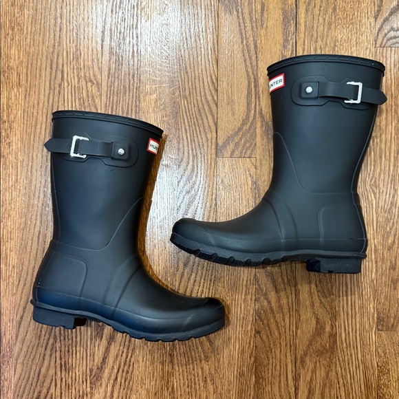 Hunter Women’s Original Short Boots + 2 pairs Boots Socks - Picture 7 of 12